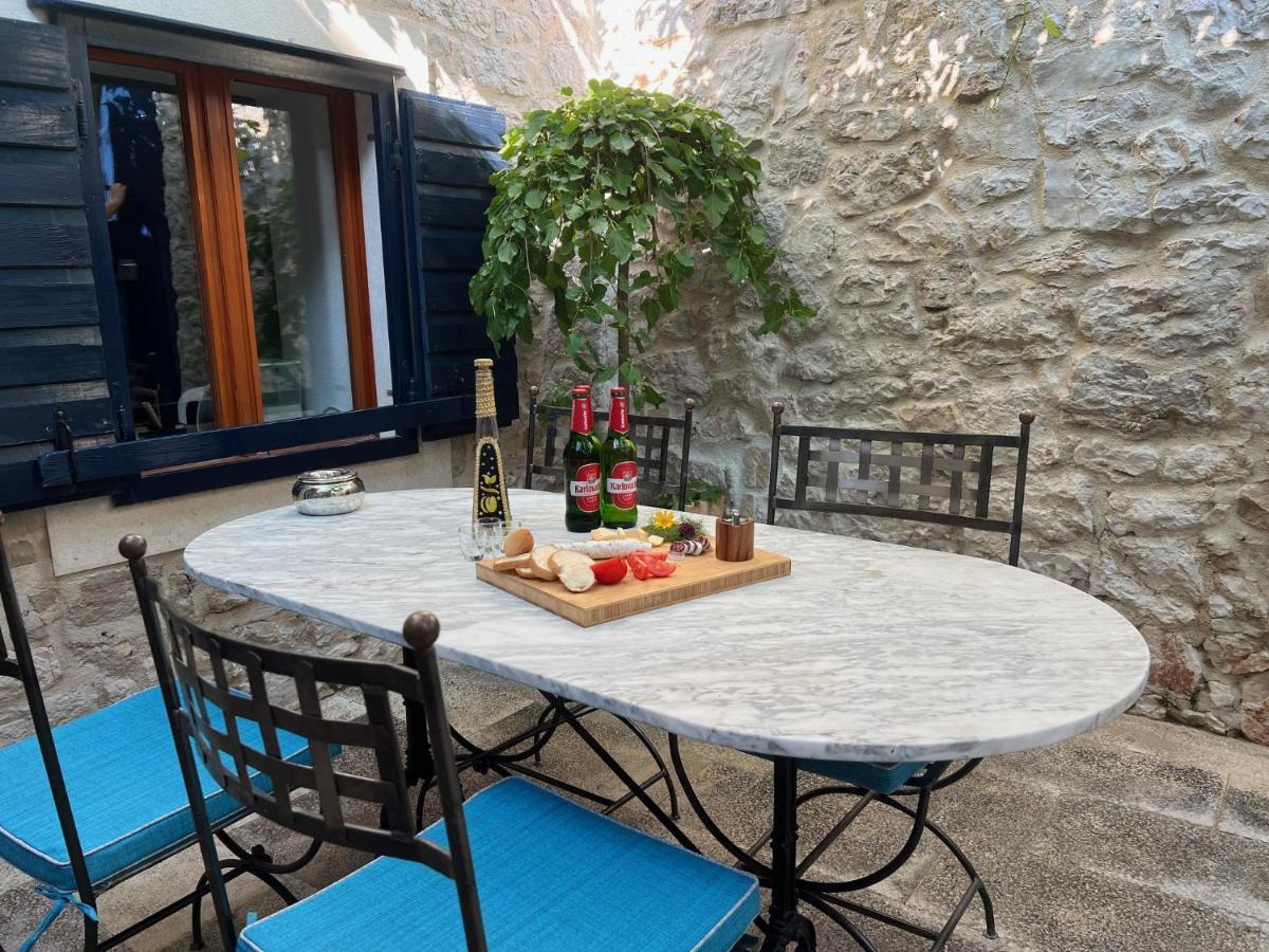 Villa Most تيسنو المظهر الخارجي الصورة